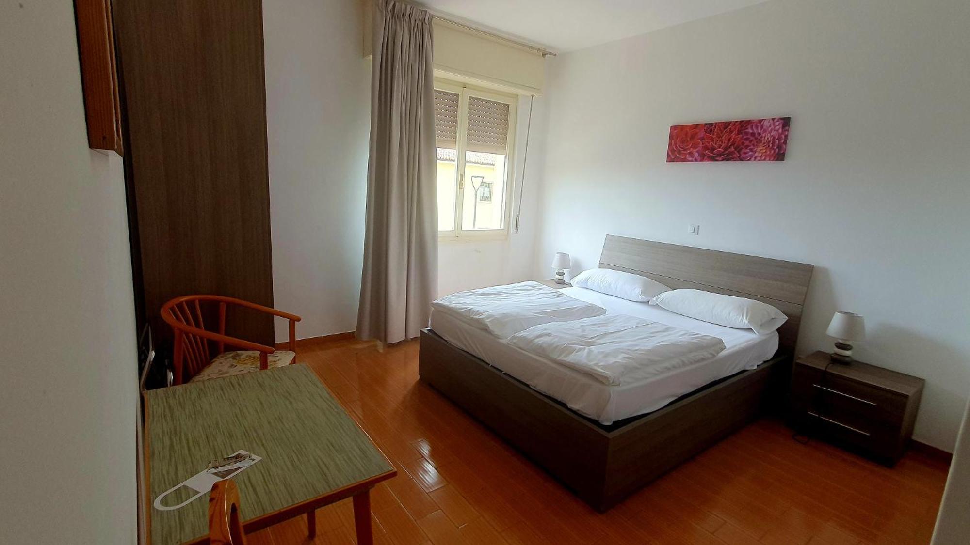 Hotel Serena Spiazzi Di Caprino Bagian luar foto